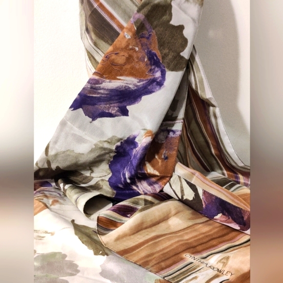 Gorgeous Cynthia Rowley Long Silk Scarf - Picture 1 of 13